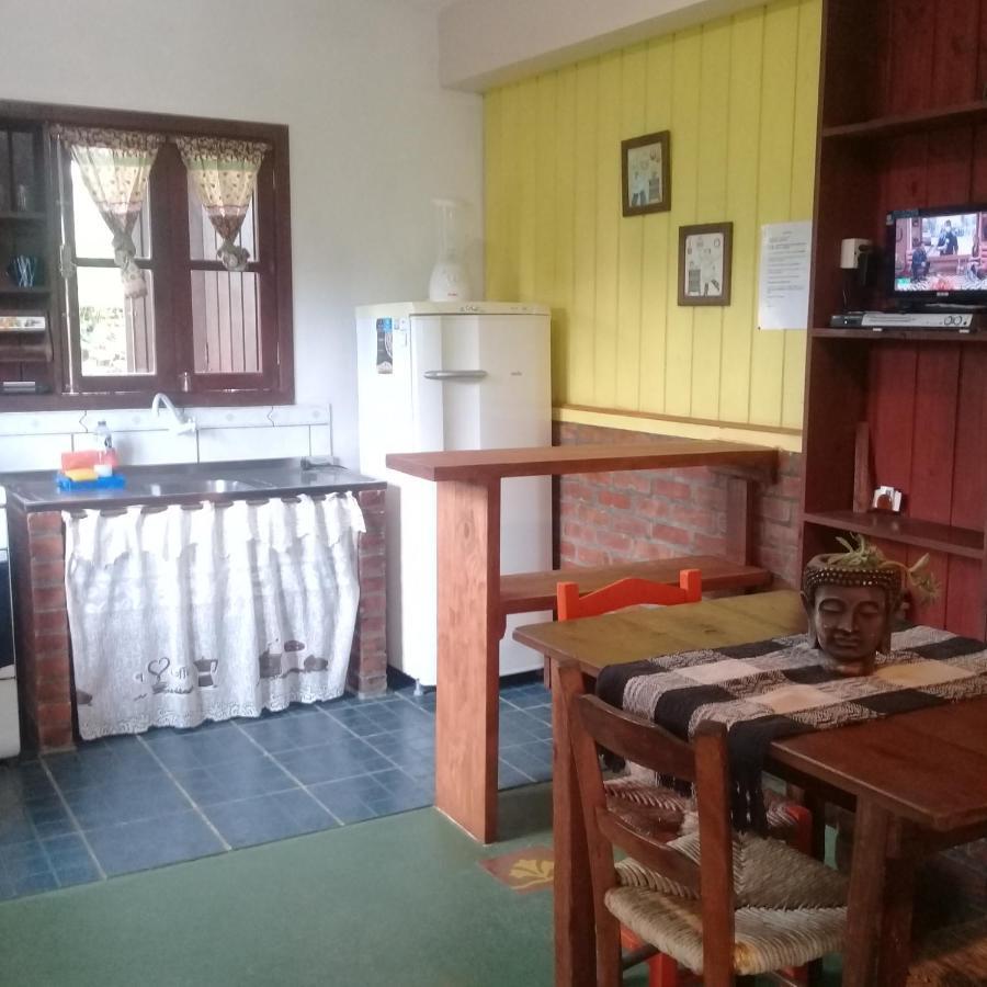 La Escondida Villa Praia do Rosa Bilik gambar
